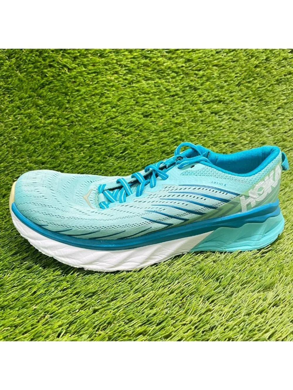 Hoka One One Arahi 4 Womens Size 9.5 Blue White Athletic Running Shoes Sneakers